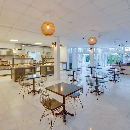 Hotel The Hello 3*
