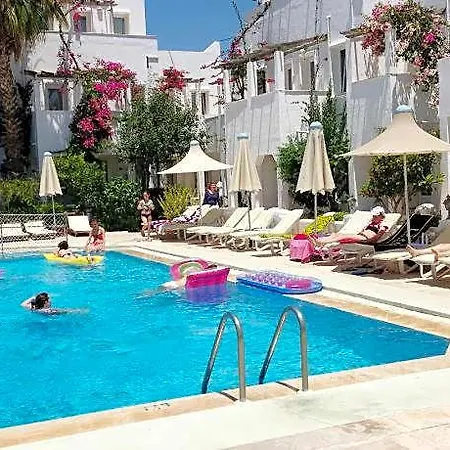 The Hello Hotel 3*